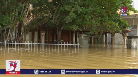 Lực lượng vũ trang hỗ trợ người dân Nghệ An khắc phục hậu quả mưa lũ 