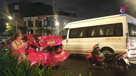 Tai nạn liên hoàn trên cầu vượt 3 tầng Đà Nẵng