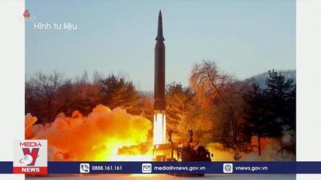 Triều Tiên phóng tên lửa đạn đạo tầm trung