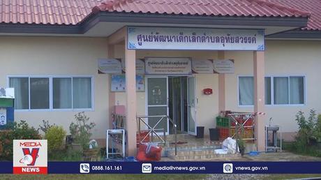Hoàng gia và giới chức Thái Lan hỗ trợ gia đình các nạn nhân vụ xả súng