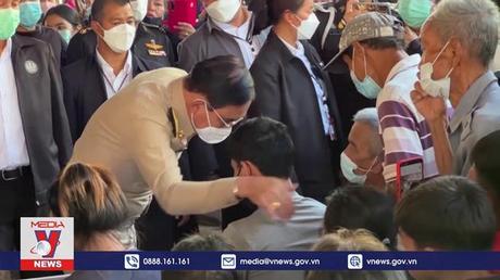 Nỗi đau của các gia đình mất con trong vụ xả súng tại Thái Lan