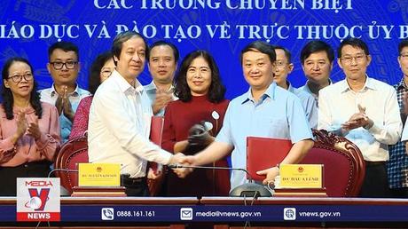 Chuyển 5 Trường chuyên biệt từ Bộ Giáo dục và Đào tạo về Ủy ban Dân tộc