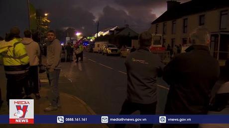 Ireland khẩn trương tìm kiếm người mắc kẹt sau vụ nổ trạm xăng