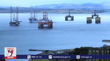 Tổng thống UAE thăm Nga