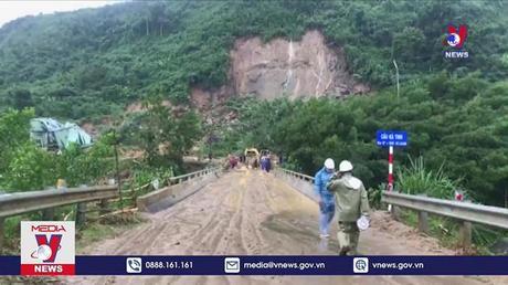 Nỗ lực tiếp cận vị trí sạt lở Thuỷ điện tại Quảng Ngãi