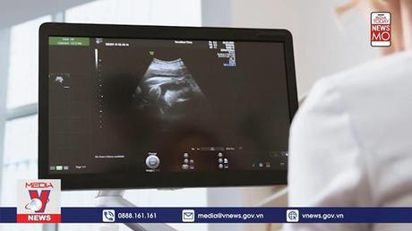 Nghiên cứu phát hiện vi nhựa trong sữa mẹ