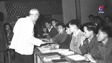 Học Bác mỗi ngày: Phong cách trọng dân của Chủ tịch Hồ Chí Minh