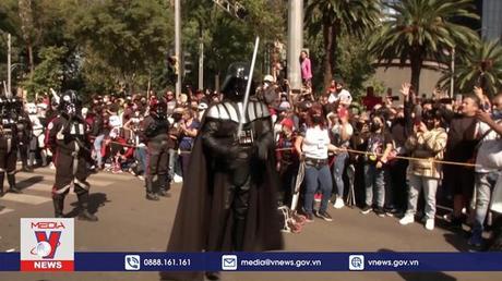 Lễ hội hóa trang “Chiến tranh giữa các vì sao”