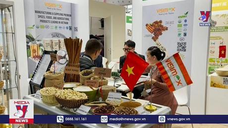 Hơn 80 doanh nghiệp Việt Nam tham dự Hội chợ Sial Paris