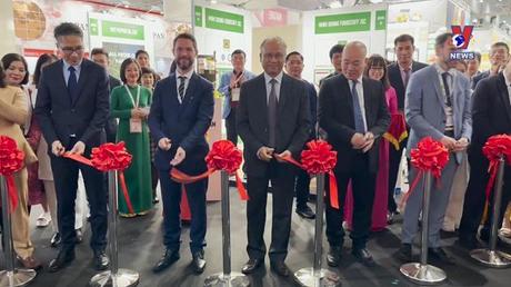 Bản tin tiếng Anh ngày 17/10/2022