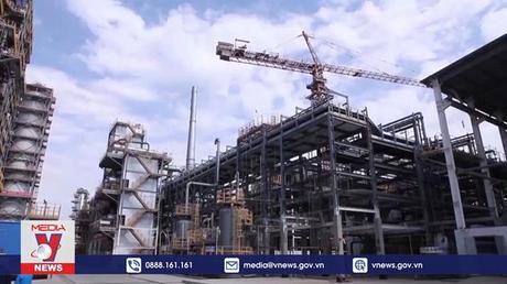 OPEC bảo vệ quyết định cắt giảm sản lượng