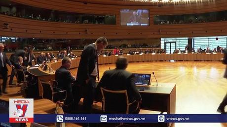 Iran phản ứng với các lệnh trừng phạt mới của EU