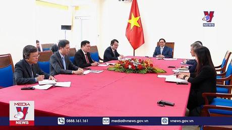 Thủ tướng Phạm Minh Chính điện đàm với Thủ tướng Australia