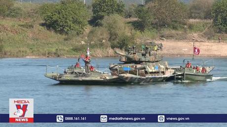 Hàn Quốc và Mỹ tập trận vượt sông phối hợp