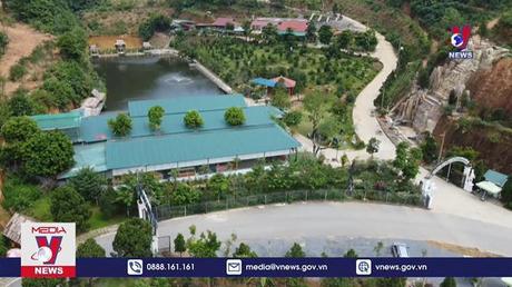 Xây dựng khu du lịch trái phép trên đất rừng ở Lào Cai