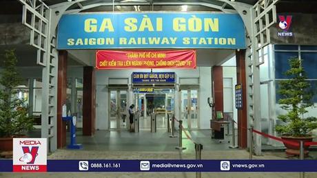 Hàng chục nghìn vé tàu Tết được đặt mua trong 2 giờ đầu mở bán