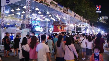 Bản tin tiếng Trung ngày 27/10/2022