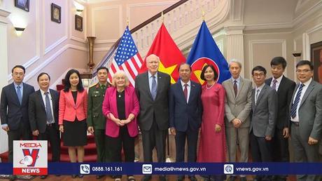 Thượng nghị sỹ Mỹ nỗ lực thúc đẩy quan hệ song phương