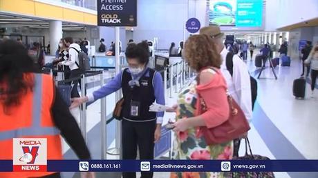 Mỹ chấm dứt miễn trừ quy định hàng không liên quan COVID-19