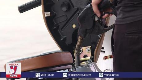Yêu cầu doanh nghiệp xăng dầu báo cáo chi phí tăng cao bất thường