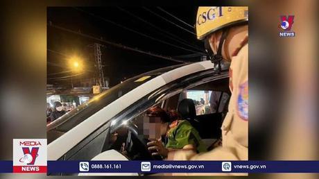 Giáng chức nữ thiếu tá say xỉn, lái xe gây tai nạn