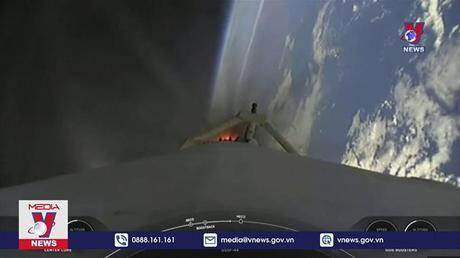 SpaceX tái khởi động sứ mệnh Falcon Heavy