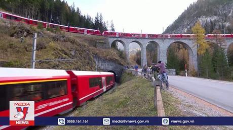 Đường sắt Thụy Sỹ lập kỷ lục thế giới với đoàn tàu dài gần 2km