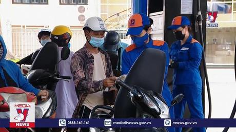 Chưa ngã ngũ việc giữ hay bỏ Quỹ bình ổn xăng dầu 