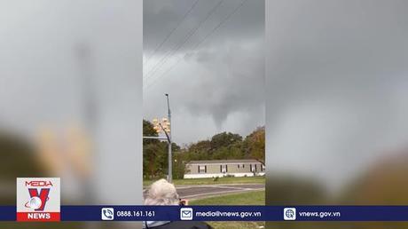 Lốc xoáy gây nhiều thiệt hại ở Mỹ