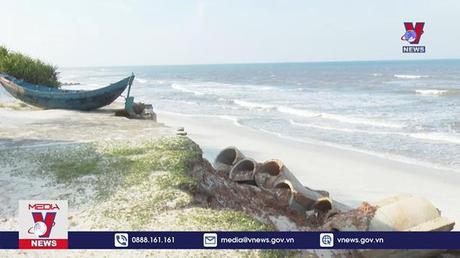 Sạt lở bờ biển khiến người dân bất an 