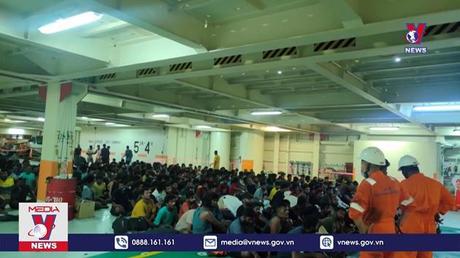 Cứu nạn hơn 300 công dân Sri Lanka trôi dạt trên vùng biển quần đảo Trường Sa