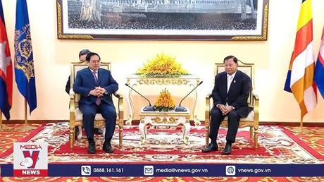 Thủ tướng hội kiến Chủ tịch Thượng viện Campuchia