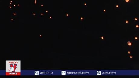 Thái Lan cấm thả đèn trời tại 6 sân bay trong lễ hội Loy Krathong