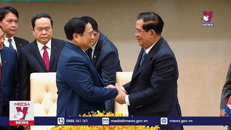 Thủ tướng Phạm Minh Chính hội đàm với Thủ tướng Hun Sen
