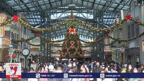 Disneyland Nhật Bản khởi động mùa Giáng sinh