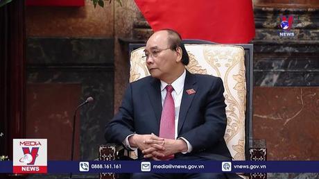 Chủ tịch nước Nguyễn Xuân Phúc tiếp Đoàn Đại biểu cấp cao Ban Tổ chức Trung ương Đảng Nhân dân Cách mạng Lào.