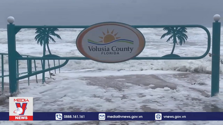 Mỹ khẩn trương ứng phó với bão Nicole