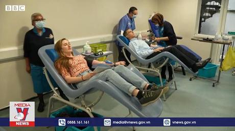 Lần đầu tiên máu nhân tạo được truyền vào cơ thể người