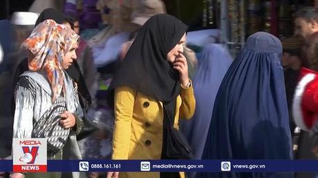 Phụ nữ Afghanistan bị hạn chế tới công viên
