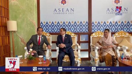 Thủ tướng gặp với Tổng thống Indonesia Joko Widodo
