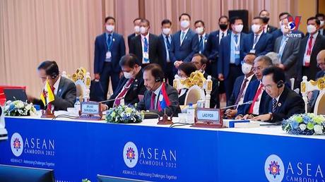 Bản tin tiếng Anh ngày 11/11/2022