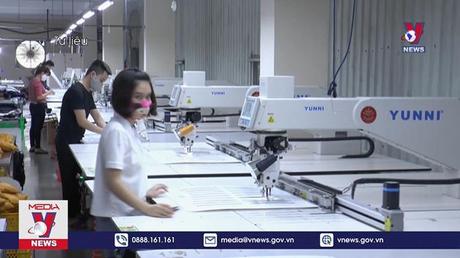 Hơn 240.000 công nhân thiếu việc làm cuối năm