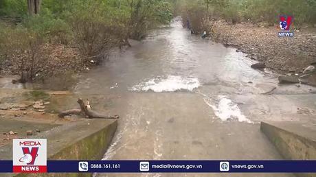 Hạ tầng giao thông miền núi Quảng Bình gặp khó