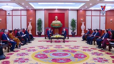 Bản tin tiếng Anh ngày 13/11/2022