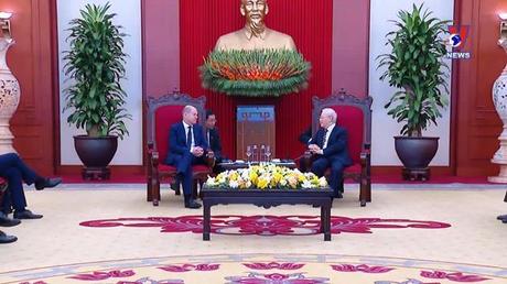 Bản tin tiếng Trung ngày 13/11/2022