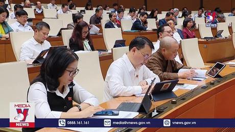 Quốc hội thông qua Luật Thanh tra (sửa đổi) và Luật Dầu khí (sửa đổi)