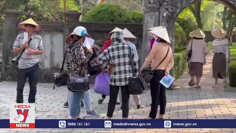 Ninh Bình cần chấn chỉnh nạn chèo kéo du khách