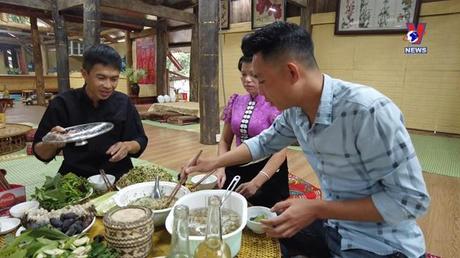 Hành trình Việt số 216: Độc đáo món gỏi tôm nhảy của người Thái