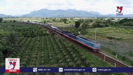 Tăng cường tàu khách đi các tỉnh miền Trung dịp Tết