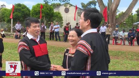 Rộn ràng Ngày hội đại đoàn kết tại Đắk Lắk